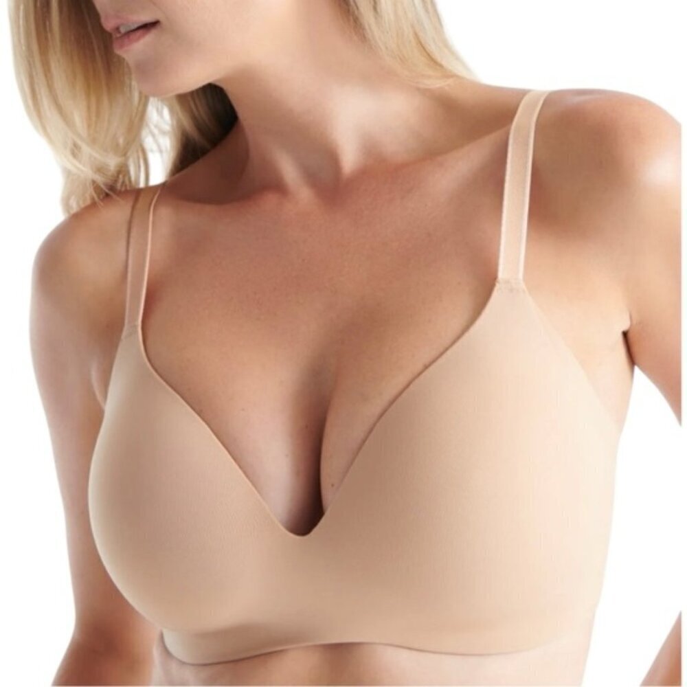 Knix WingWoman Bra Seamless Nude Size 4 Warm Sand NWT